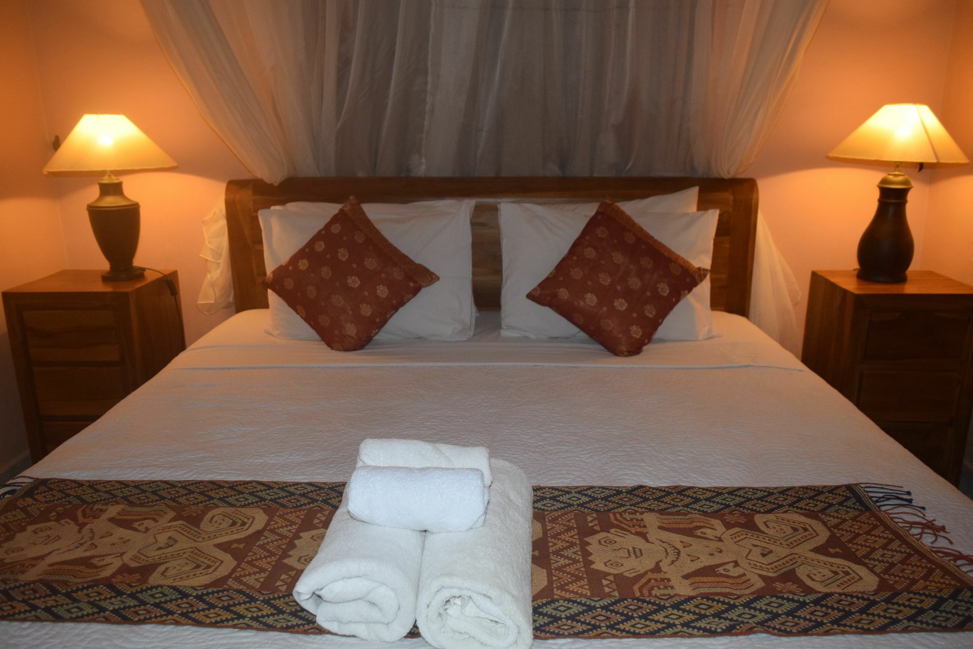 Aura Bisma Hotel Ubud  Exterior photo