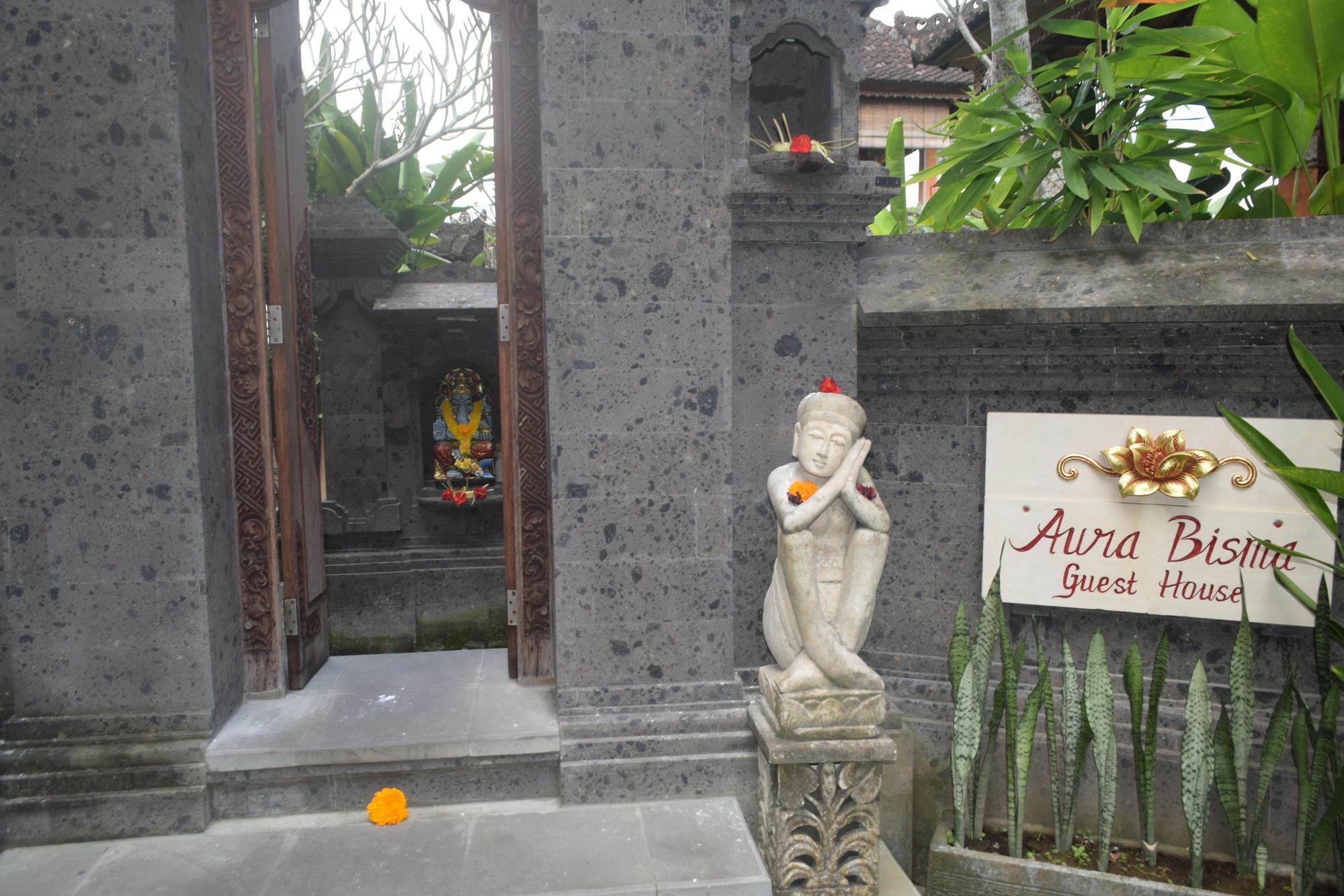 Aura Bisma Hotel Ubud  Exterior photo