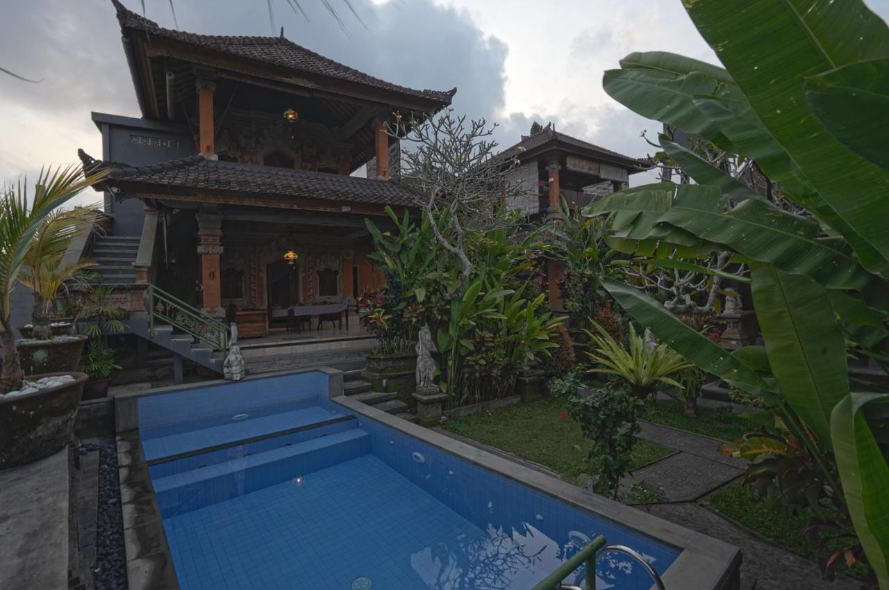 Aura Bisma Hotel Ubud  Exterior photo